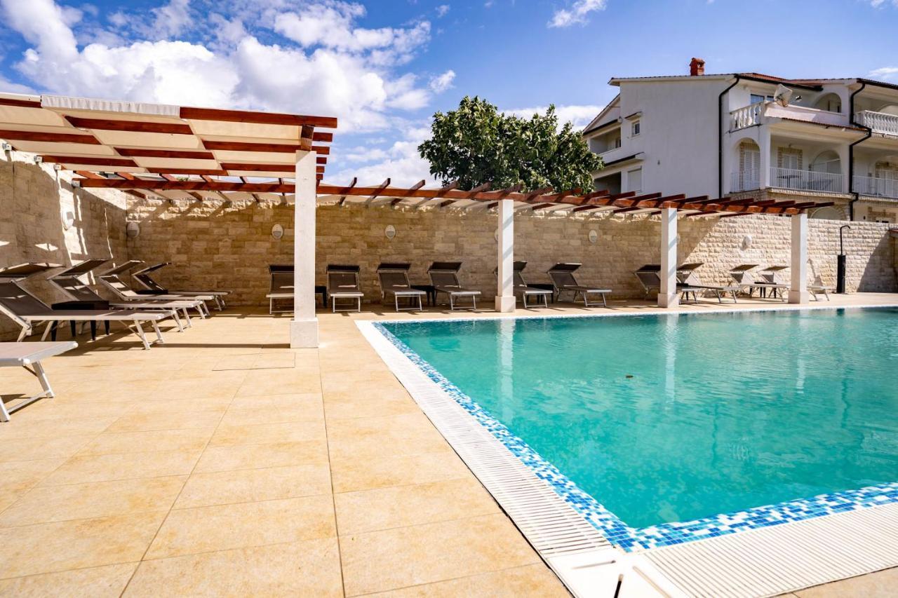 Apartments Stare Brajde Лопар Экстерьер фото