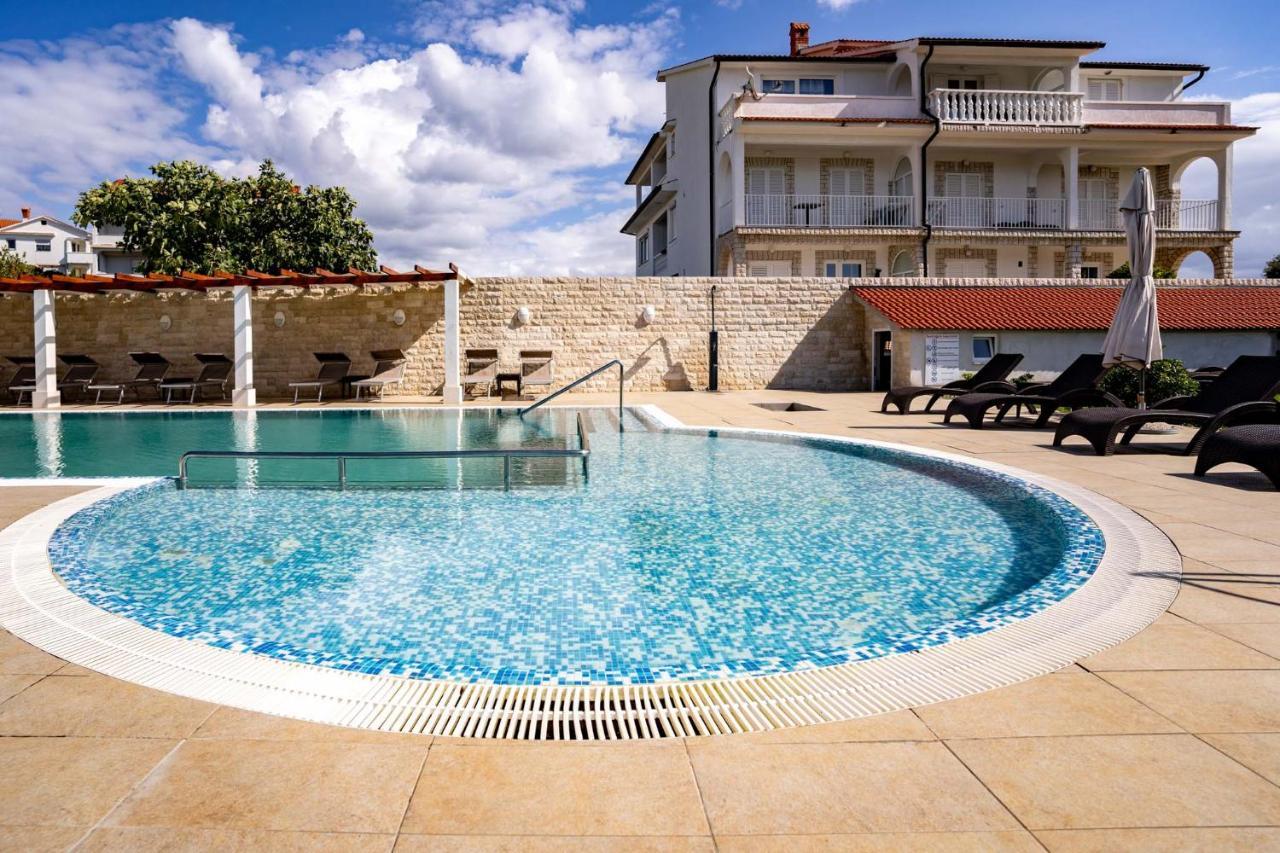 Apartments Stare Brajde Лопар Экстерьер фото