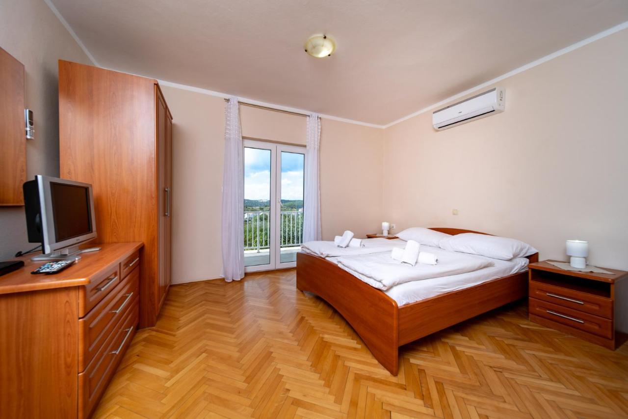 Apartments Stare Brajde Лопар Экстерьер фото