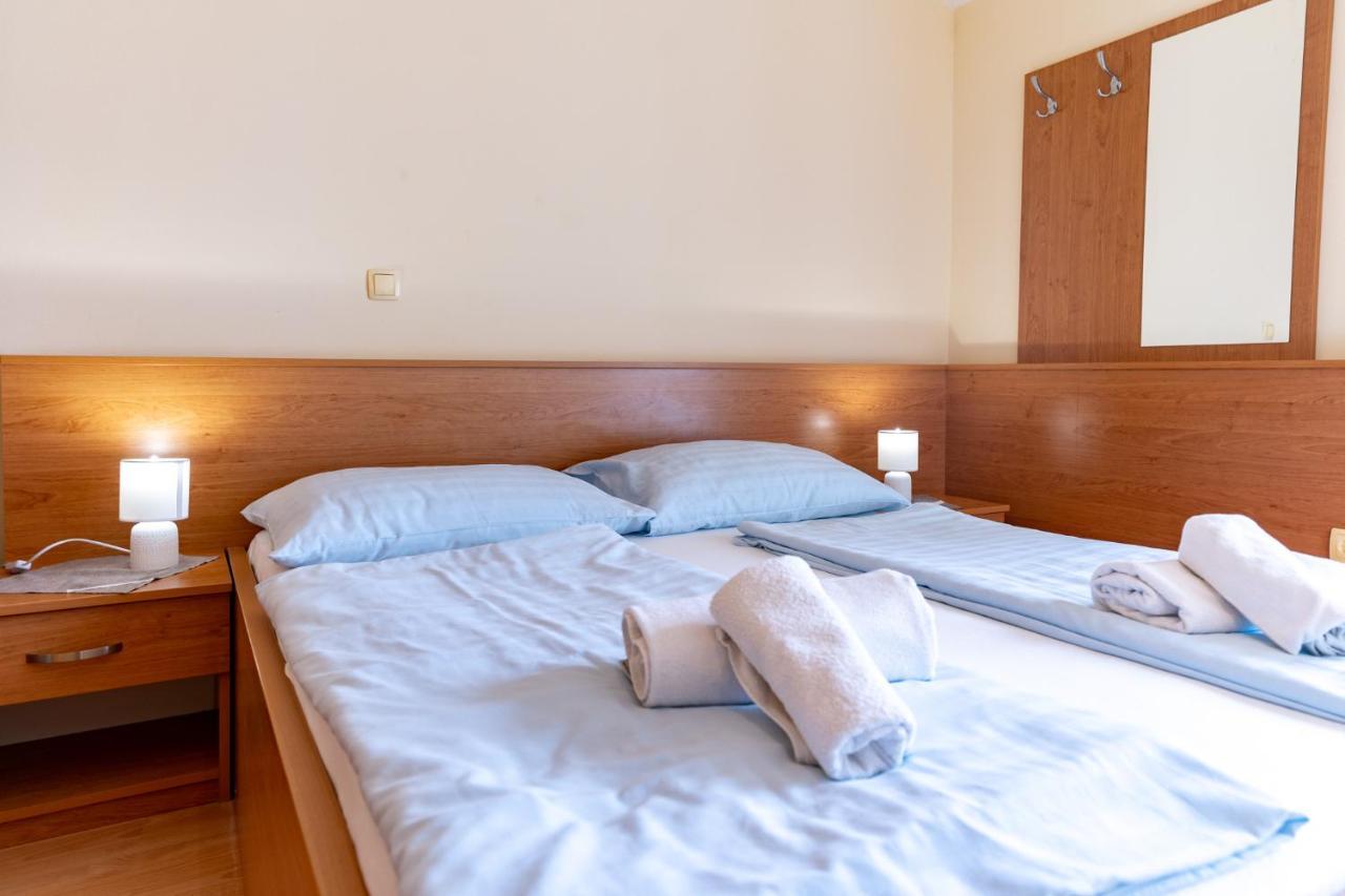 Apartments Stare Brajde Лопар Экстерьер фото
